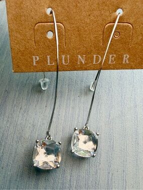 Plunder Silver Crystal Drop Threader Earrings 💕🖤